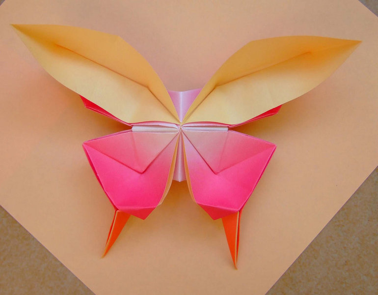 Origami sommerfugl