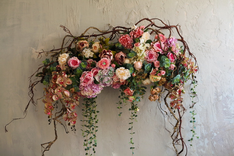 Artificial Flower Wall Compositions