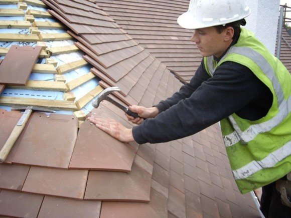 Sửa chữa mái nhà