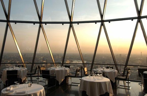 Restaurant with an observation deck in the Mary Ax building, London