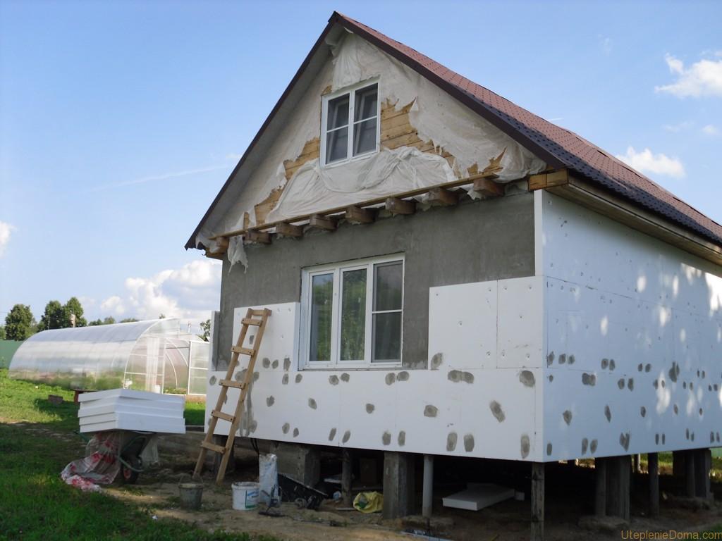 how to insulate a house