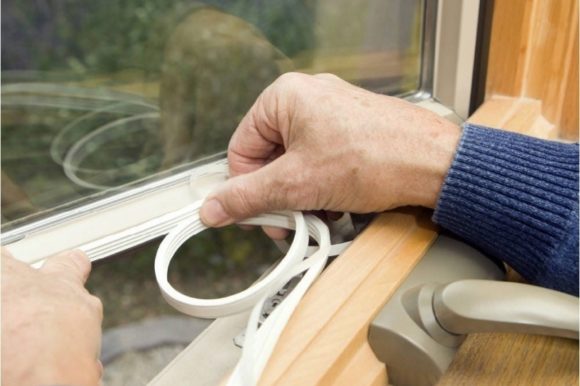 how to insulate plastic windows from the inside