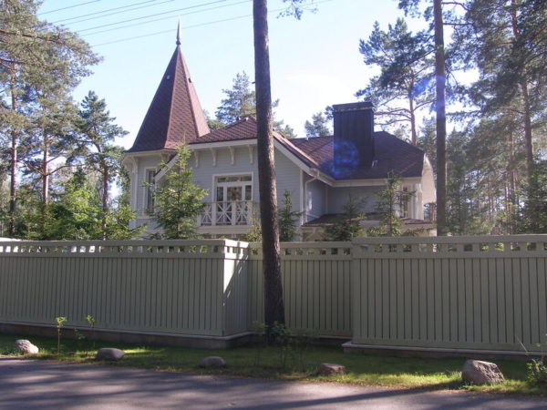 בית מחוז רשמי במוסקבה