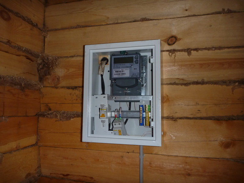How to choose an electric meter for a private house